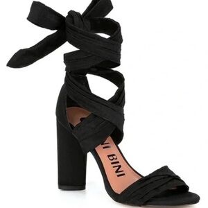 Women's Black Wrap Heels size 9